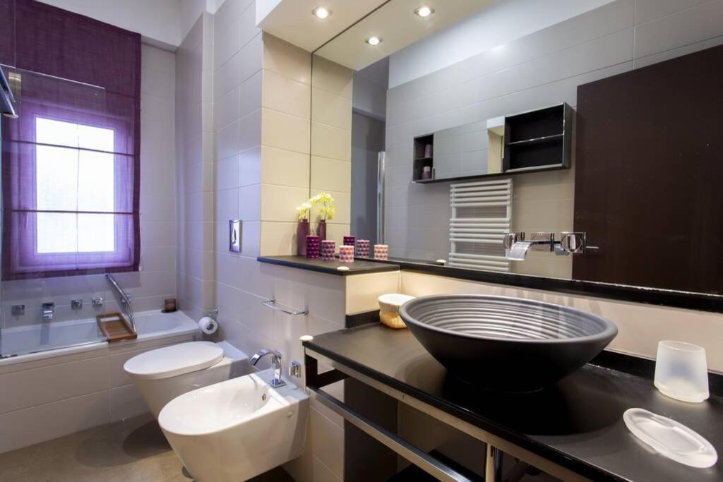 Luxury Sciuti Apartment パレルモ エクステリア 写真